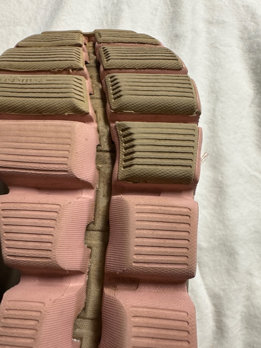 On Cloud X Women's Athletic Shoes sand/rose size 10.5 - Picture 11 of 13